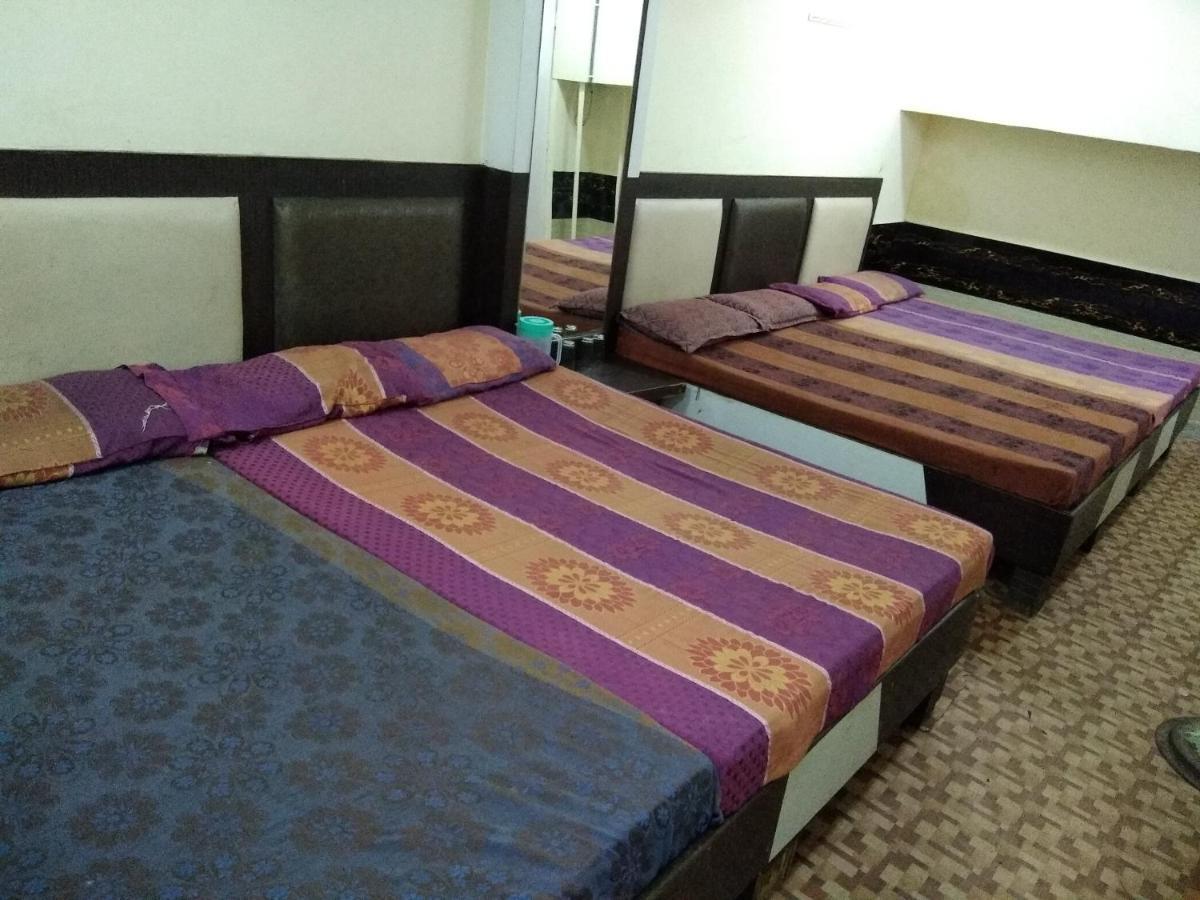 Silver Palace Hotel 뉴델리 외부 사진